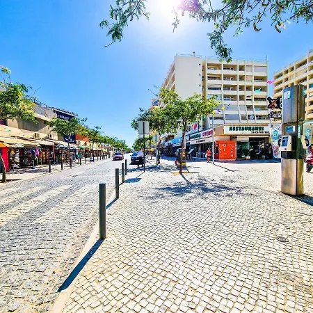 Rocha Varandas Atlantis Apartment Portimão